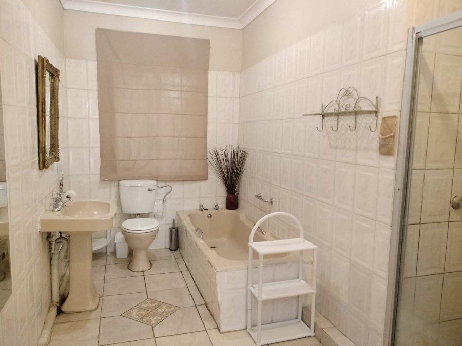 Commercial Property for Sale in Universitas Free State